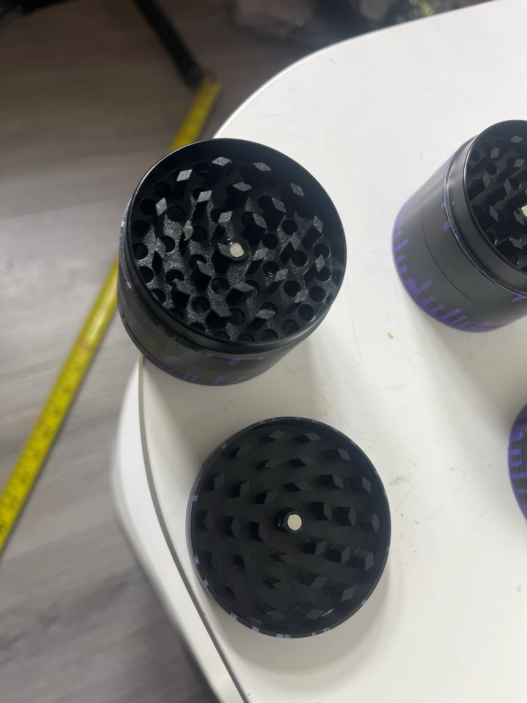 Graphic Print Metal Herb Grinder - photo 2
