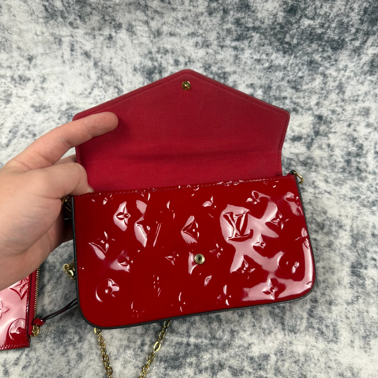 Louis Vuitton Monogram Vernis Pochette Félicie Red Bag - photo 5