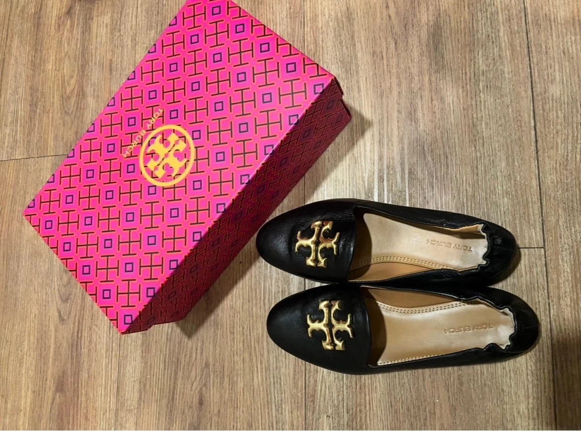 Tory Burch Black Leather Flats