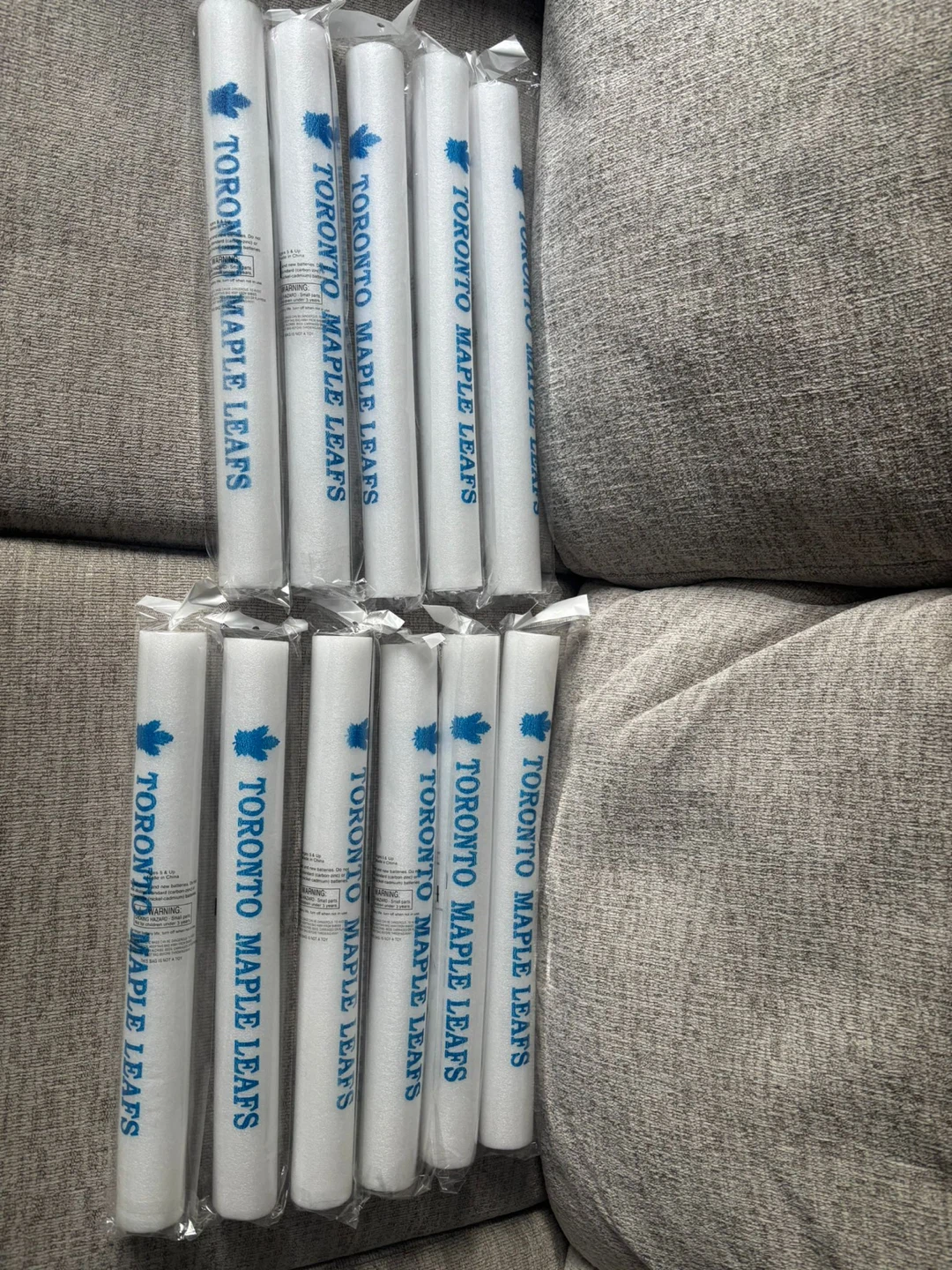 Toronto Maple Leafs LED Foam Glow Sticks