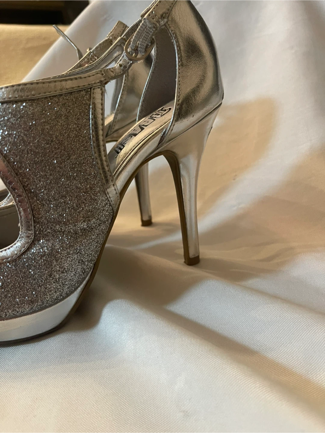 Brash Silver Glitter Heels - photo 4