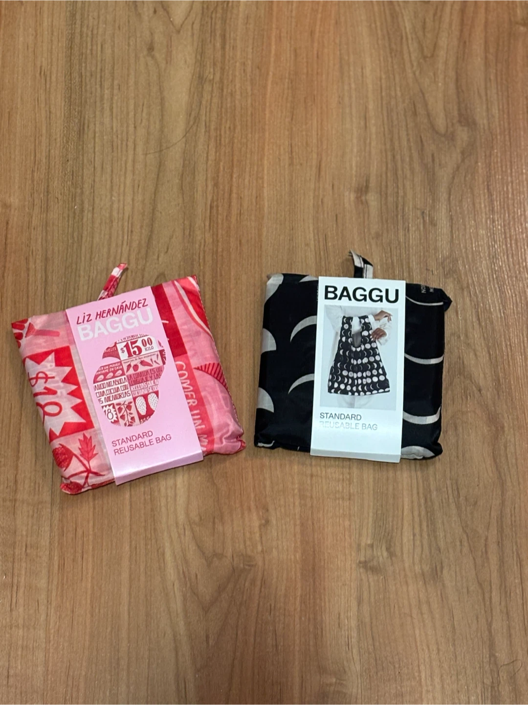 2 Baggu Standard Reusable Bags