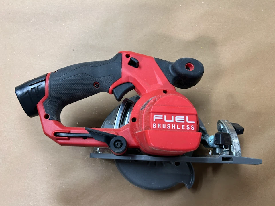 Milwaukee Tool M12 FUEL 12V Li-Ion  5-3/8" Skill Saw (Tool-Only) - photo 2