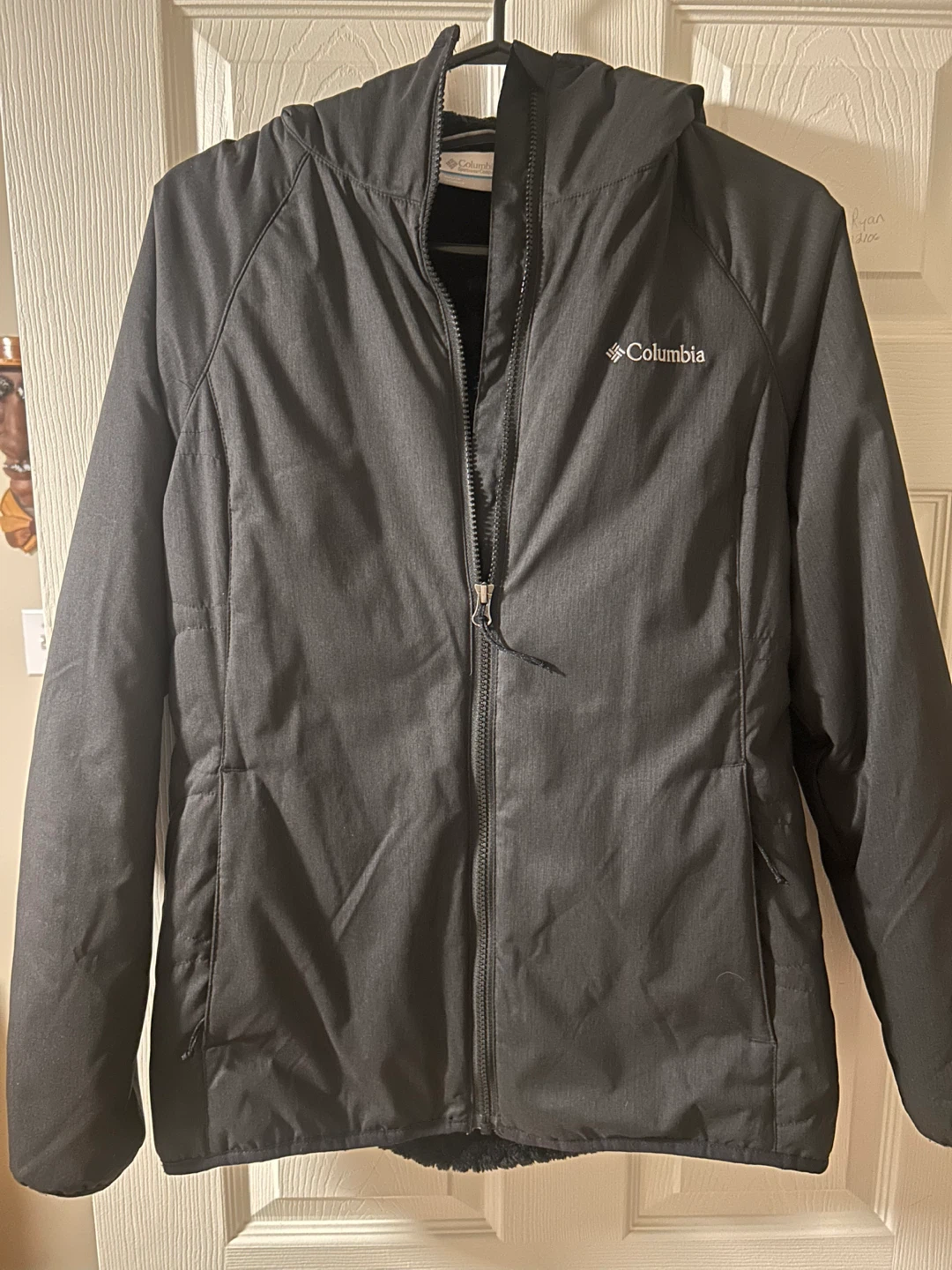 Columbia black zip-up hooded jacket
