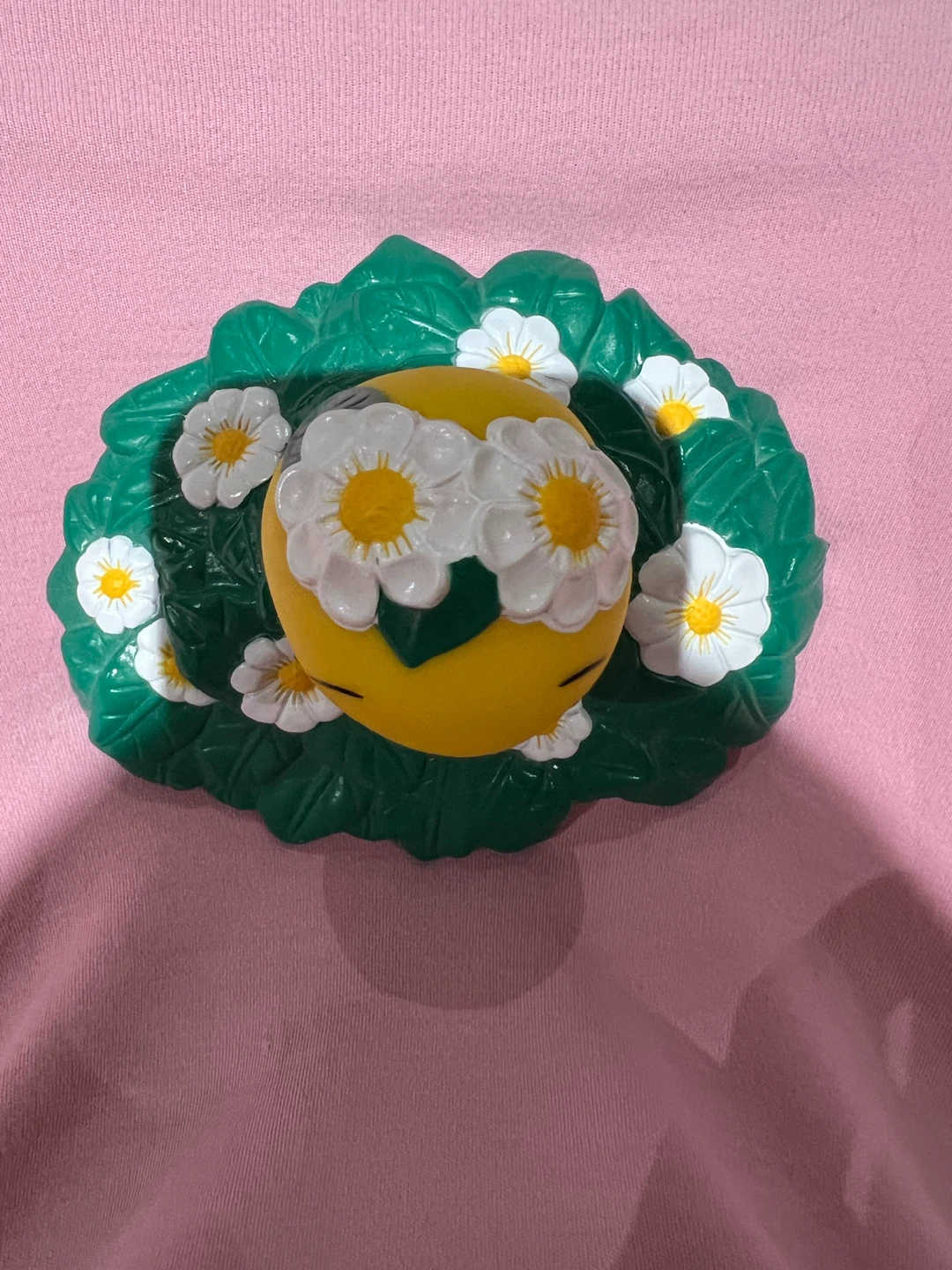 Tweety Bird Daisy Figurine - photo 2