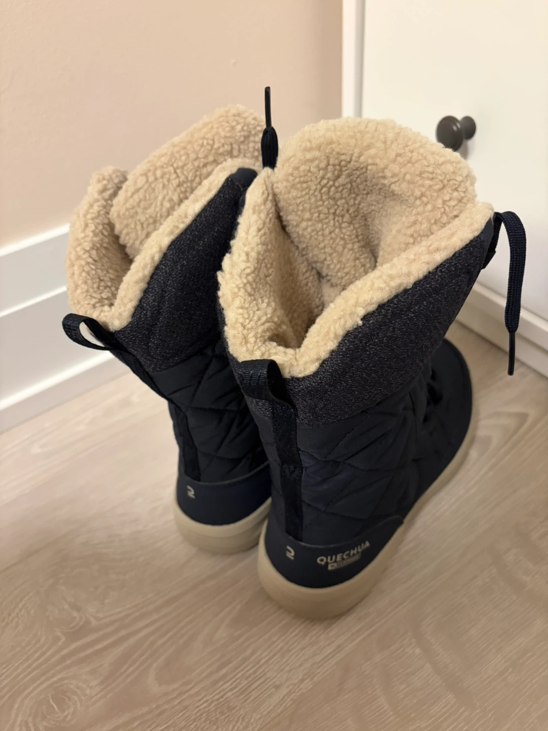 Brand New Quechua Women's Winter Boots - Size US 6.5 - photo 2