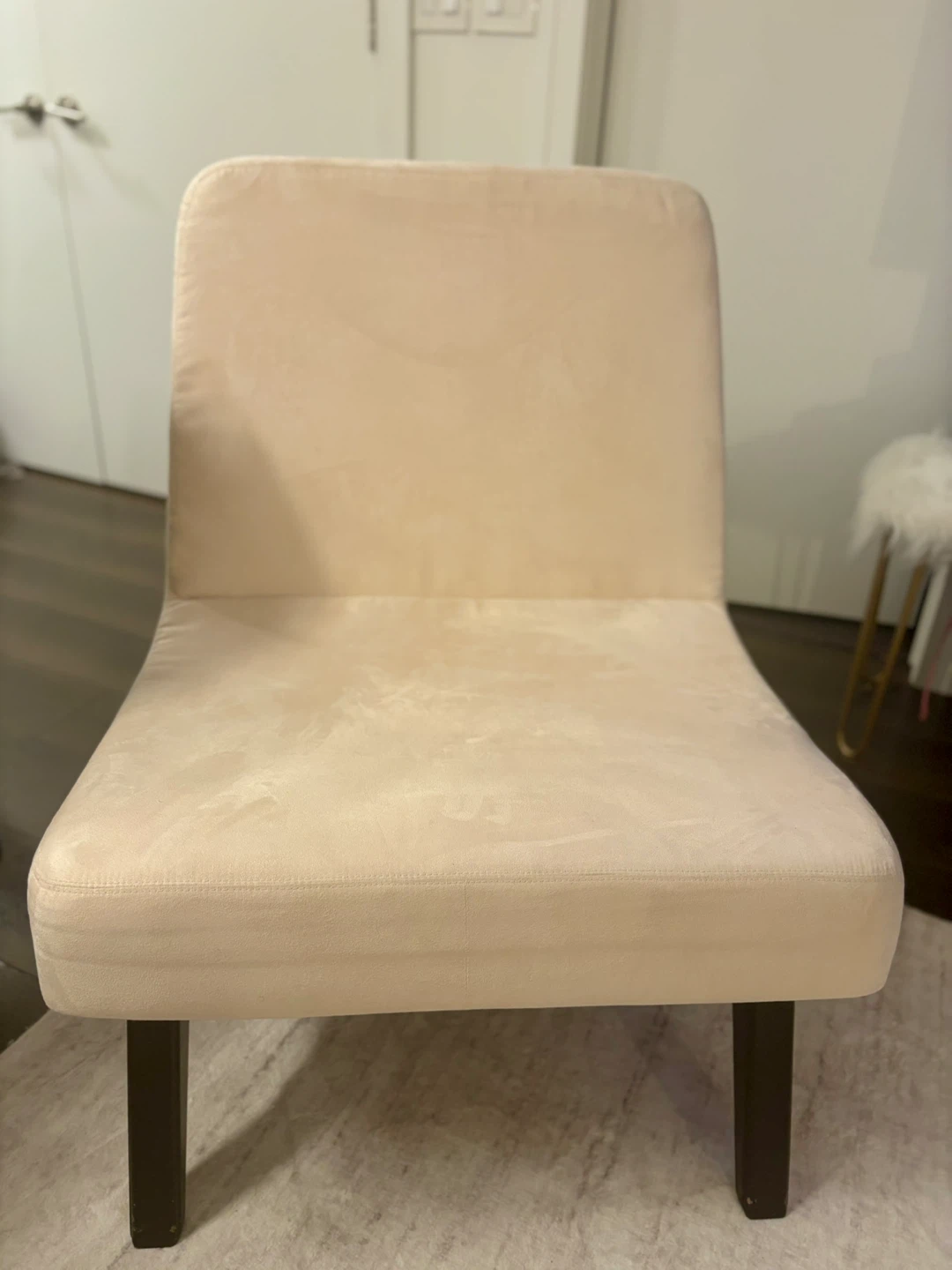 LIKE NEW - MOVING SALE - Cream Accent Chair - photo 2