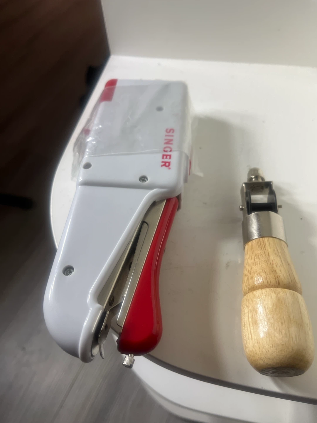 Singer Handheld Sewing Machine