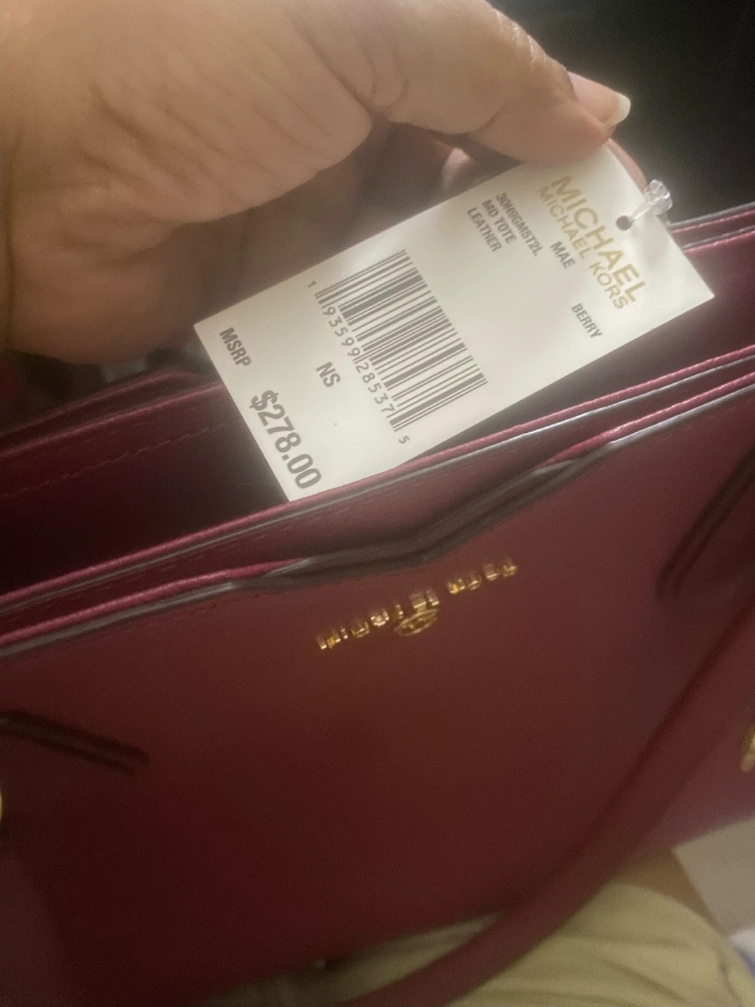 Michael Kors Mae Medium Tote Bag in Berry - photo 3