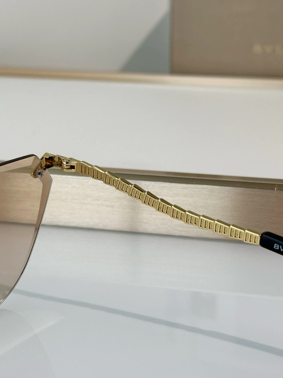 Bvlgari Serpenti Sunglasses BV400024U - photo 5