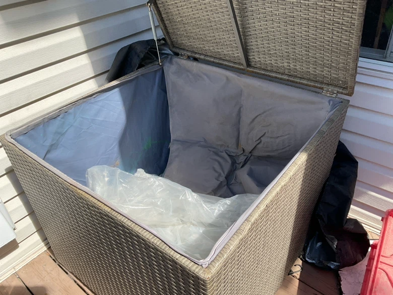 Wicker Outdoor Storage Box - photo 3