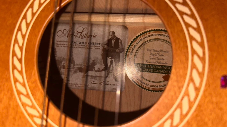 Art & Lutherie Ami Wild Cherry Parlor Guitar - photo 4
