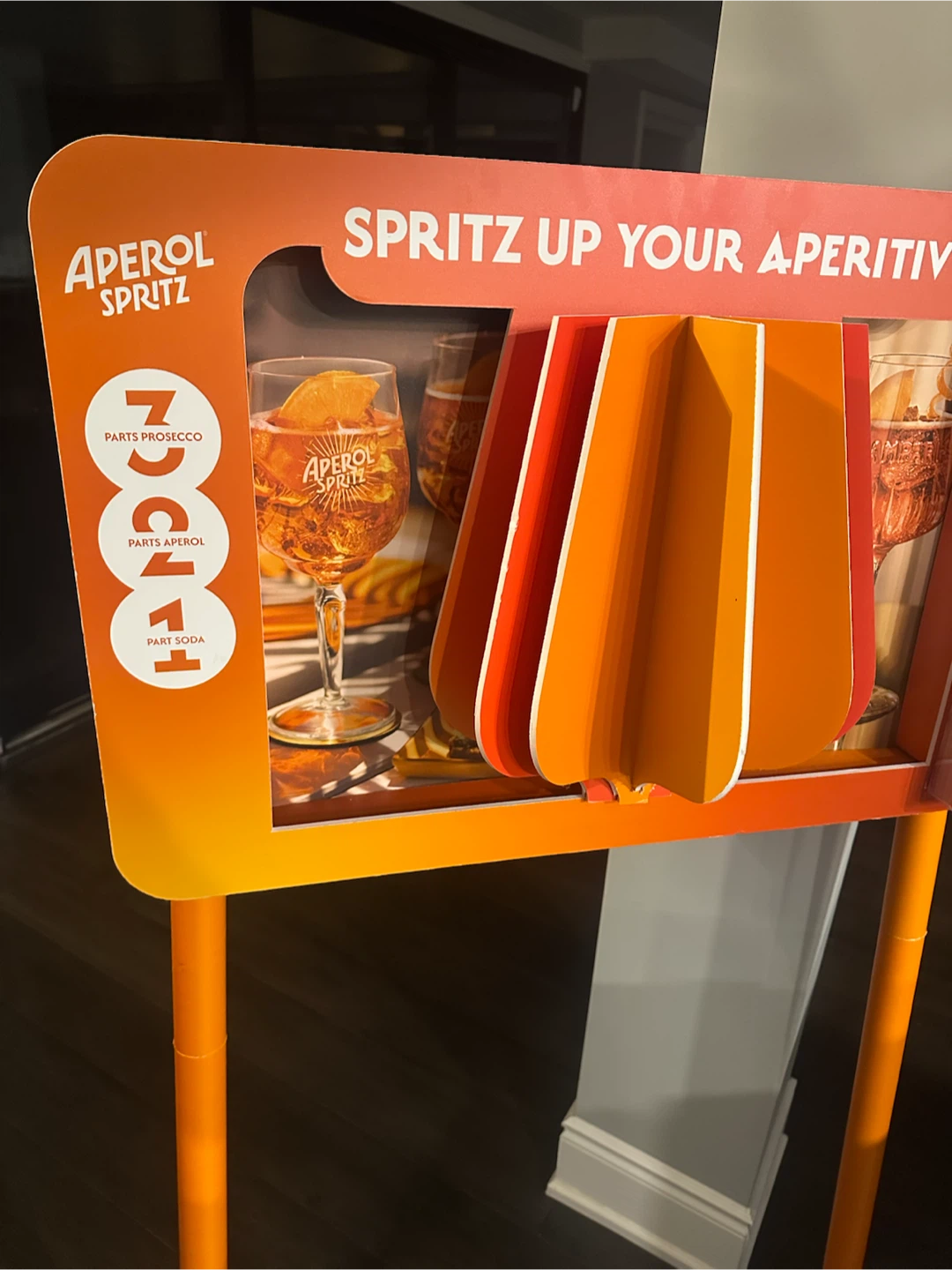 Aperol and Campari Spritz Display Stand - photo 2