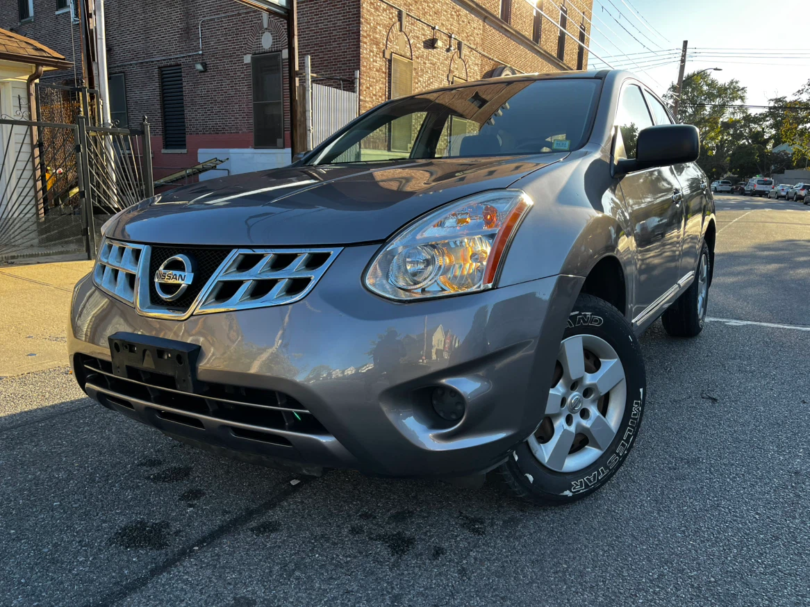 2012 Nissan Rogue AWD - photo 2