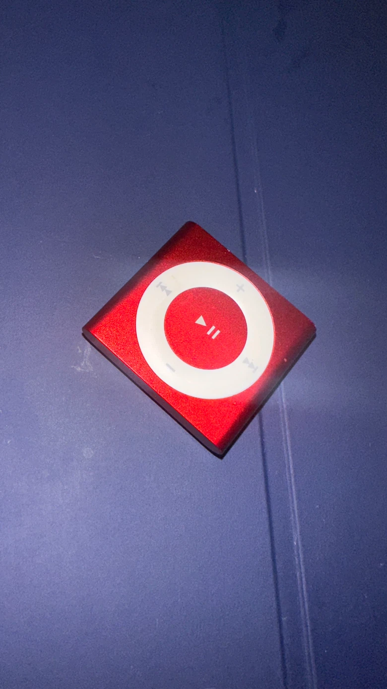 Apple iPod Shuffle Product Red