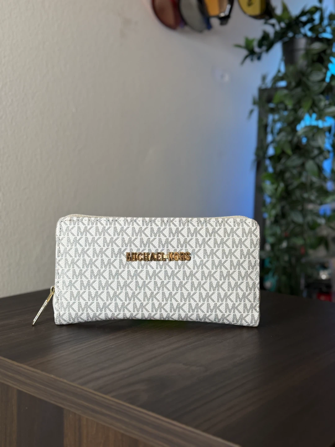 Michael Kors Signature Logo Zip Wallet