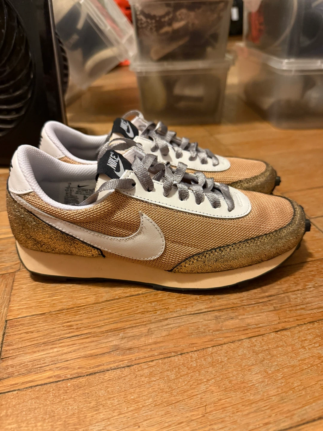 W size US 6 Nike Wmns Daybreak 'Golden Gals' - photo 5