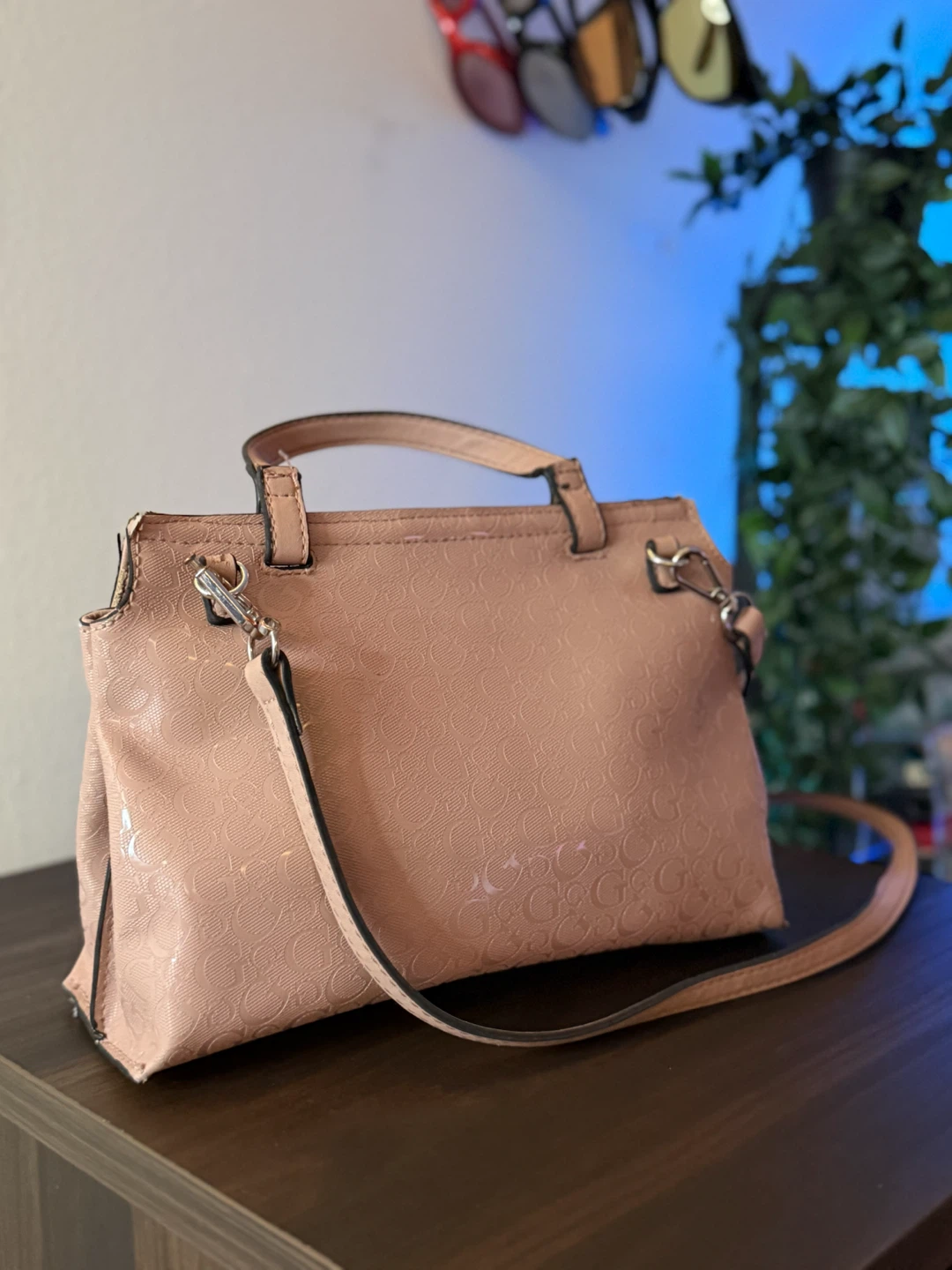 Guess Pink Logo Handbag - photo 3