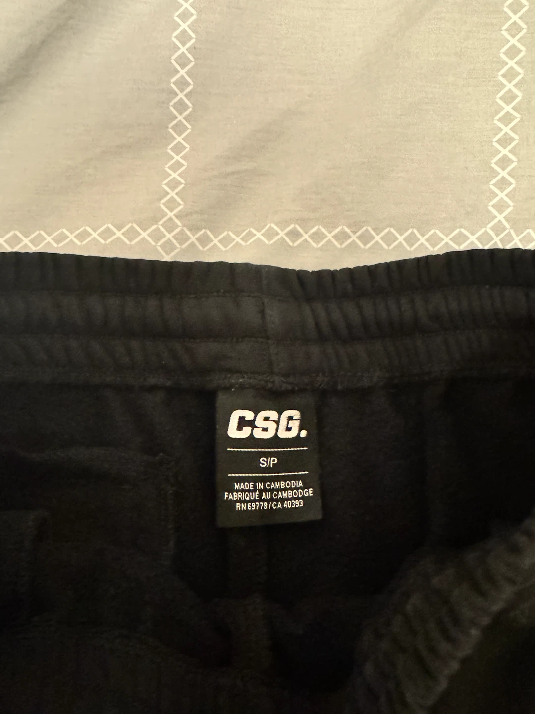 CSG Black Cargo Sweatpants - photo 2