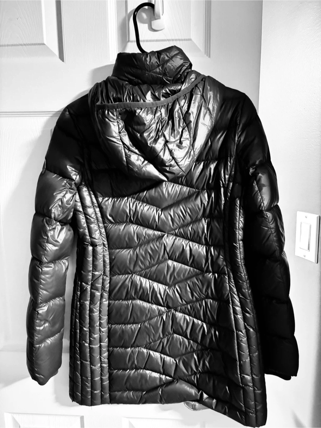 BCBGeneration Ultra Light Weight Packable Down Jacket - Black - photo 2
