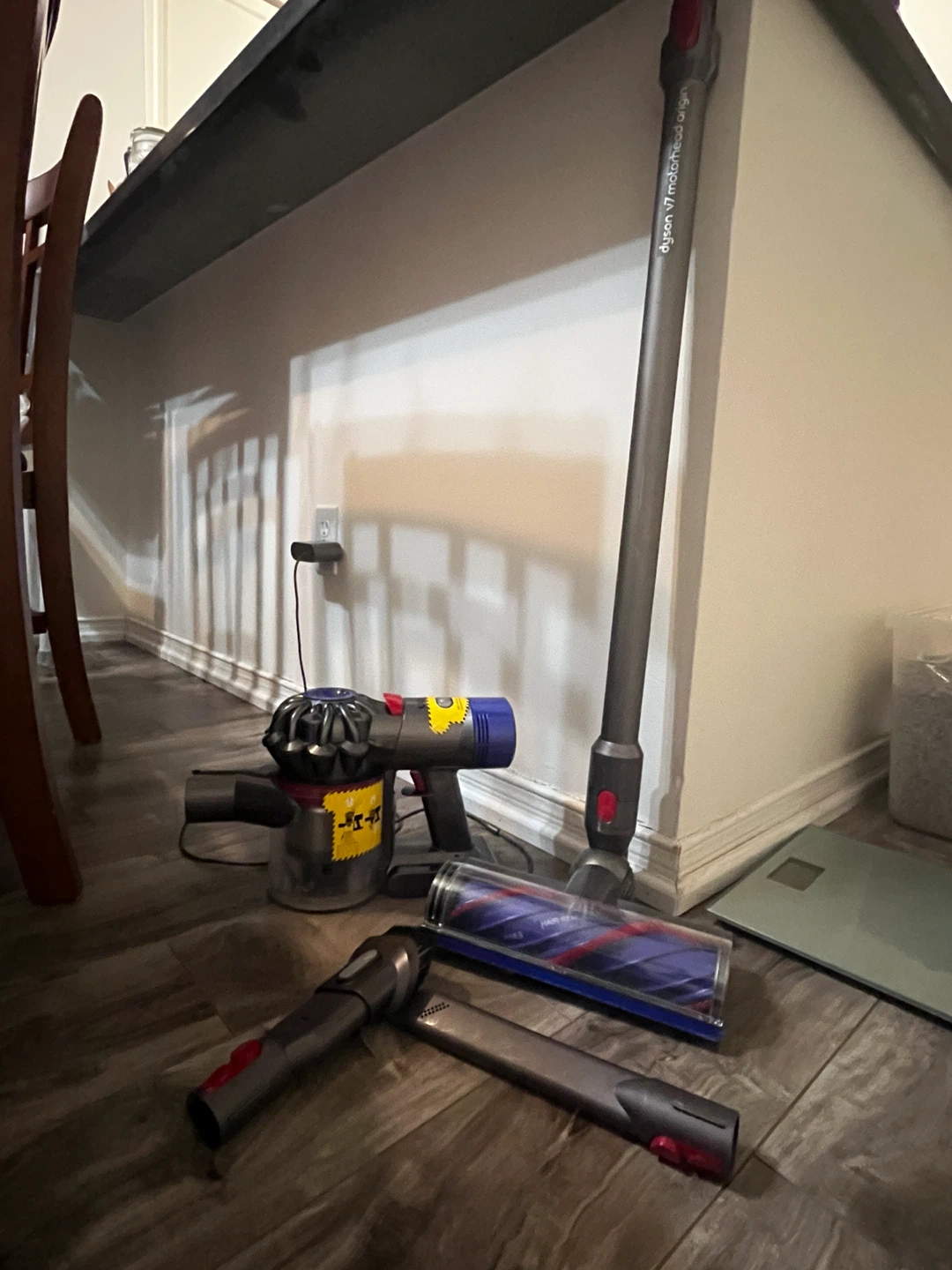 Dyson V7 Motorhead Origin Cordless Vacuum