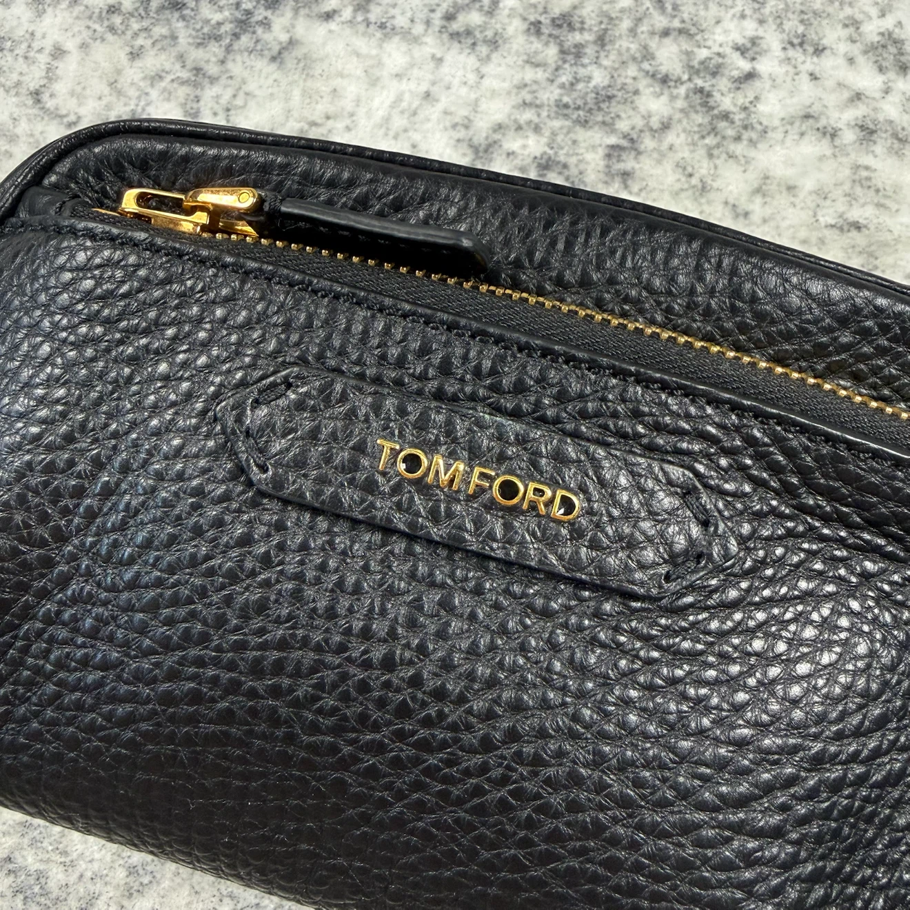 Tom Ford Black Grained Leather Cosmetic Bag - photo 2