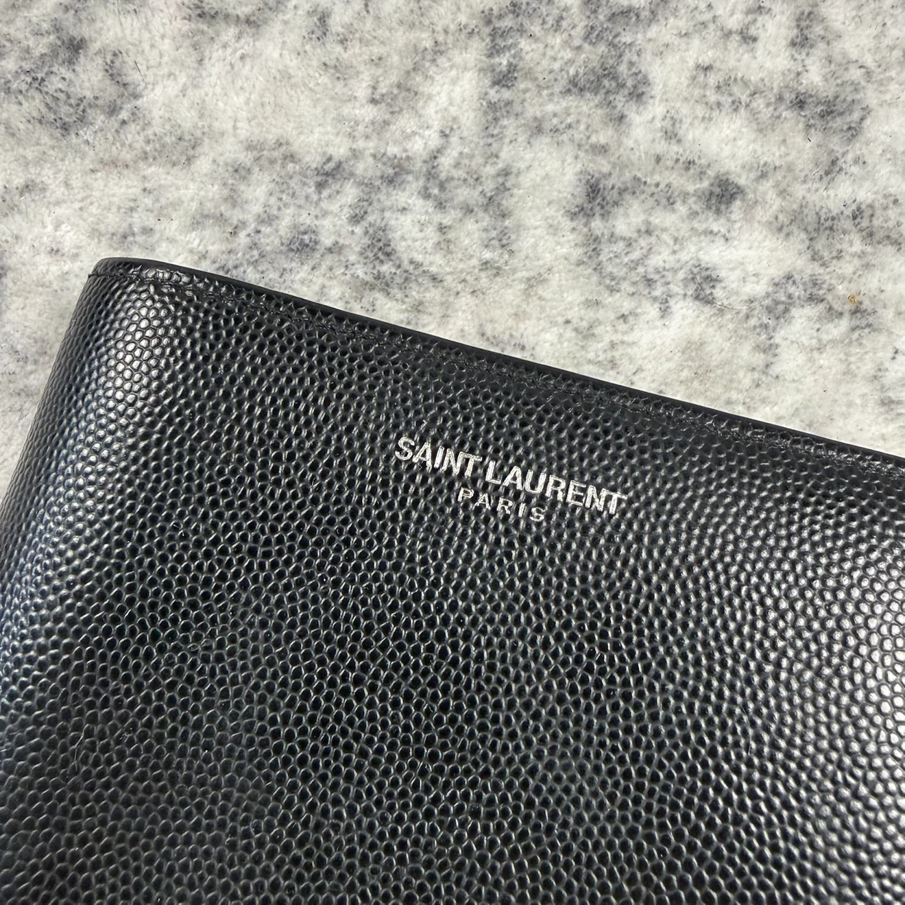 Saint Laurent Paris Black Grain de Poudre Leather Bifold Wallet - photo 2