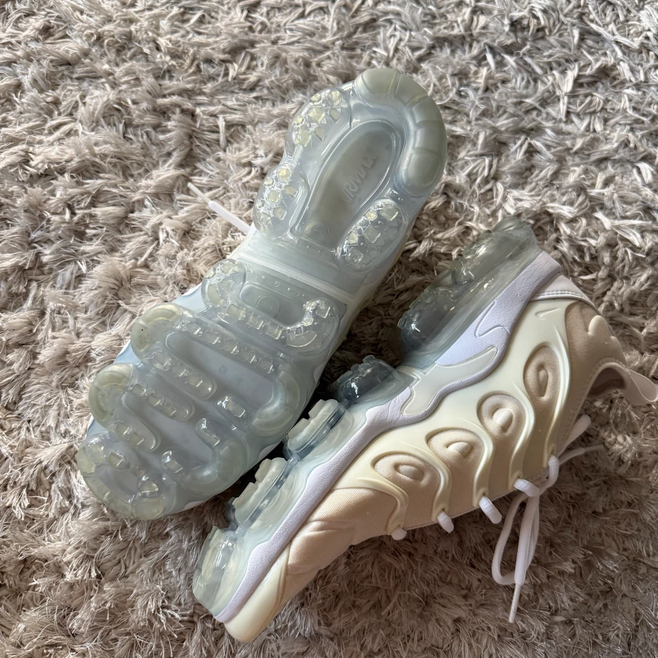 Nike Air VaporMax Plus Sneakers - photo 4