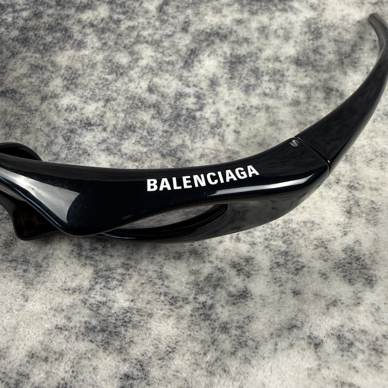 Balenciaga Runner Injected ‘Black’ Sunglasses - photo 3