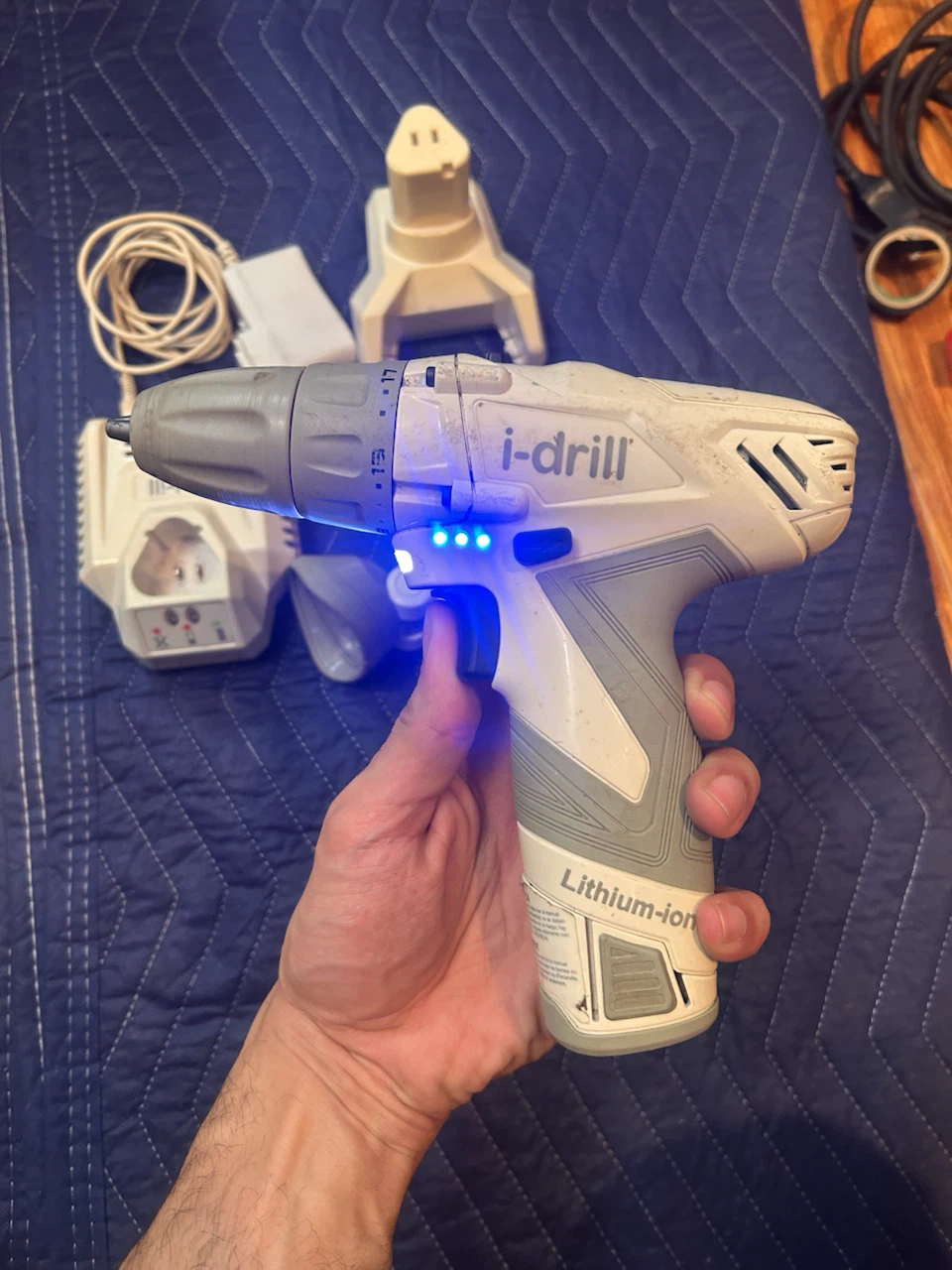 i-drill 12V Lithium-ion Cordless Drill Set - photo 2