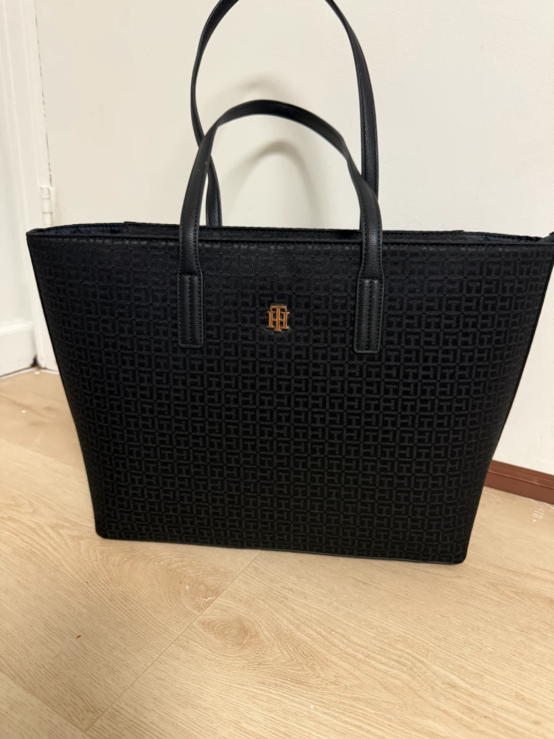 Tommy Hilfiger Monogram Tote Bag