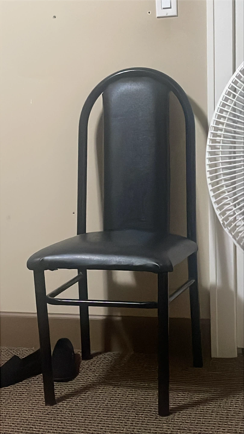 Fan, 2 black chairs , single wooden bed with mattress - photo 4