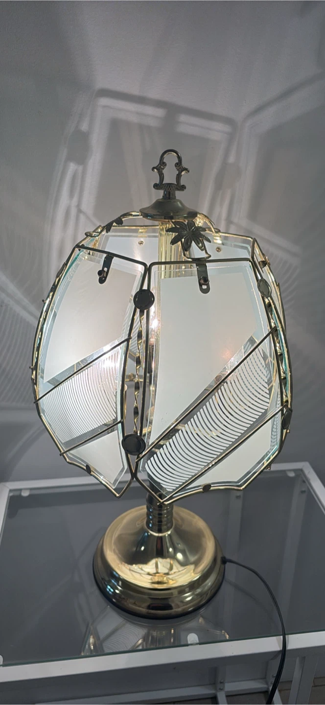 Vintage Brass and Glass Globe Table Lamp - photo 3