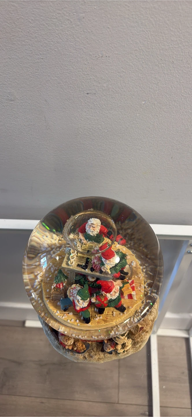 Santa's Workshop Christmas Snow Globe - photo 4