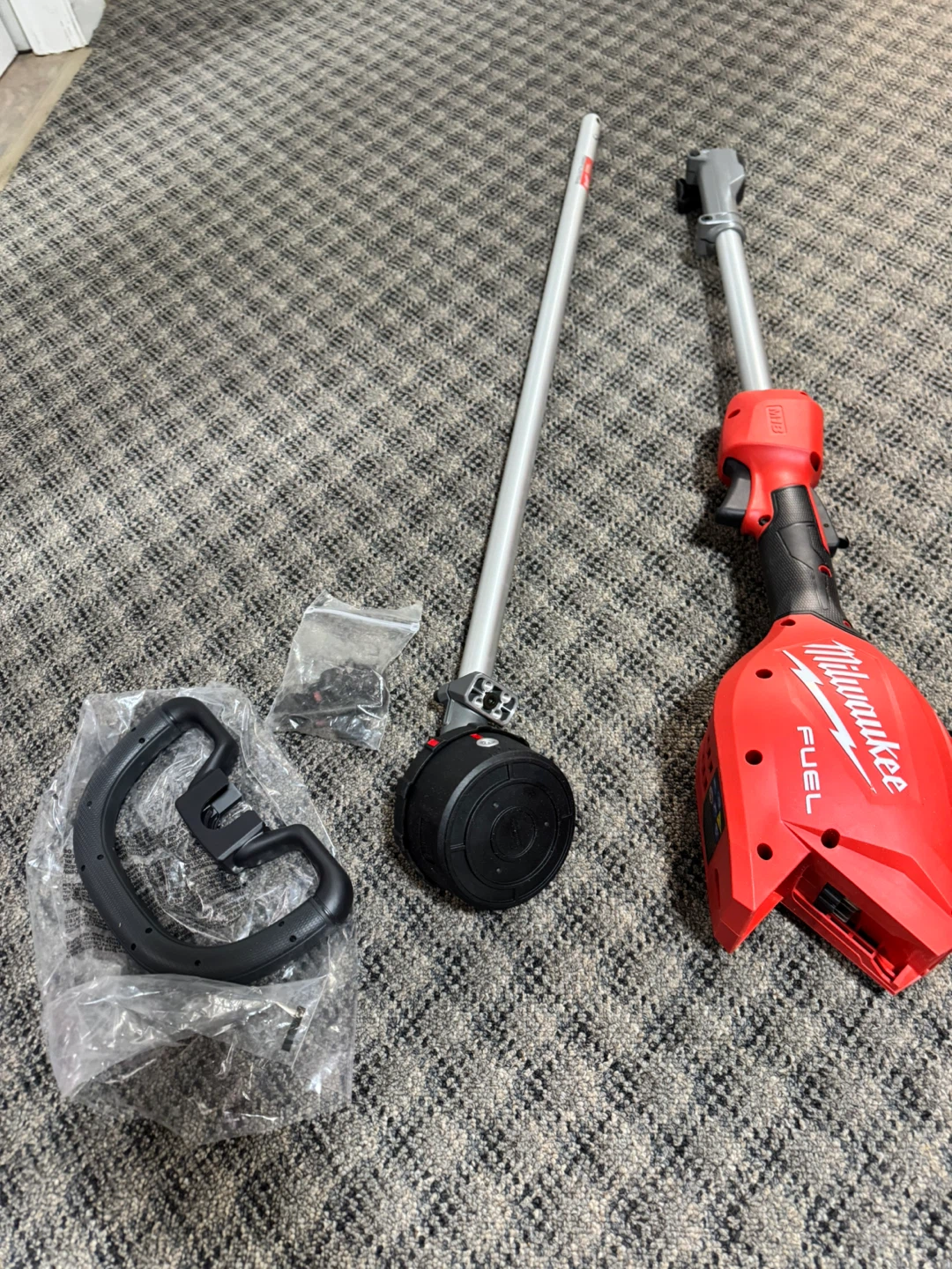 Milwaukee M18 FUEL Quik-Lok Power Head & Trimmer Attachment - photo 2