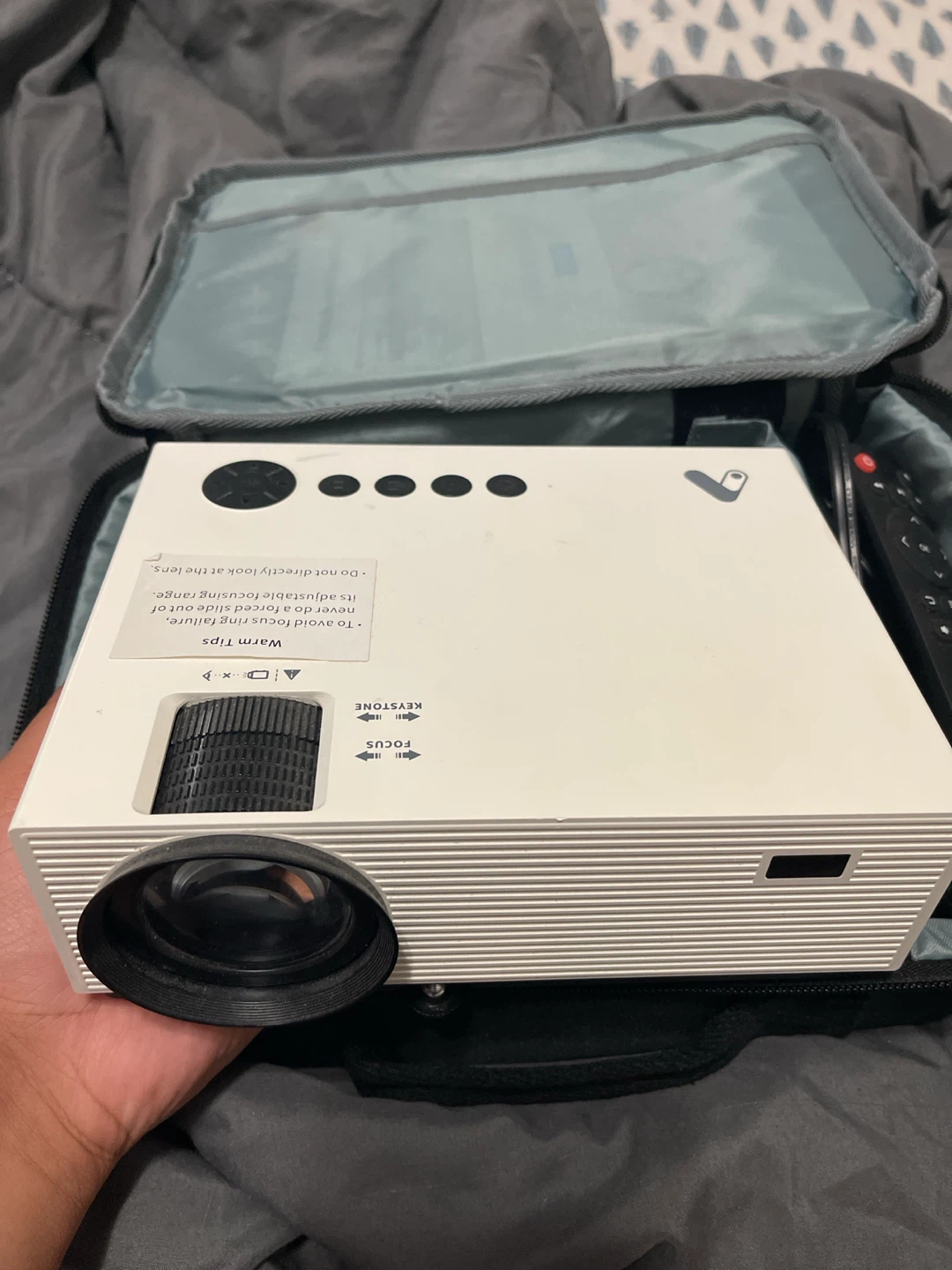 Acrojoy SK 518W Portable Projector - photo 2