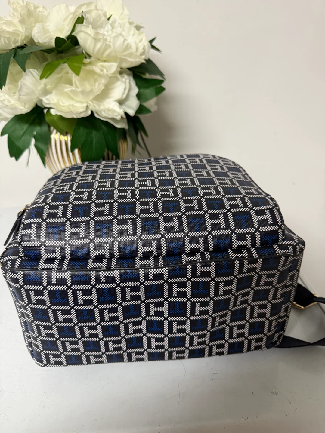 Tommy Hilfiger Monogram Backpack - photo 5