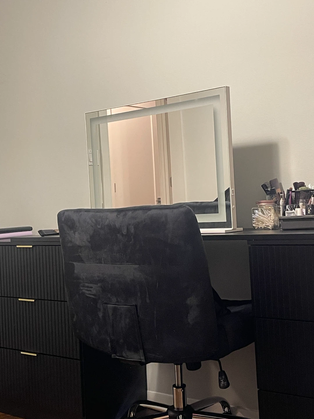 LED Vanity Mirror with Light - photo 2