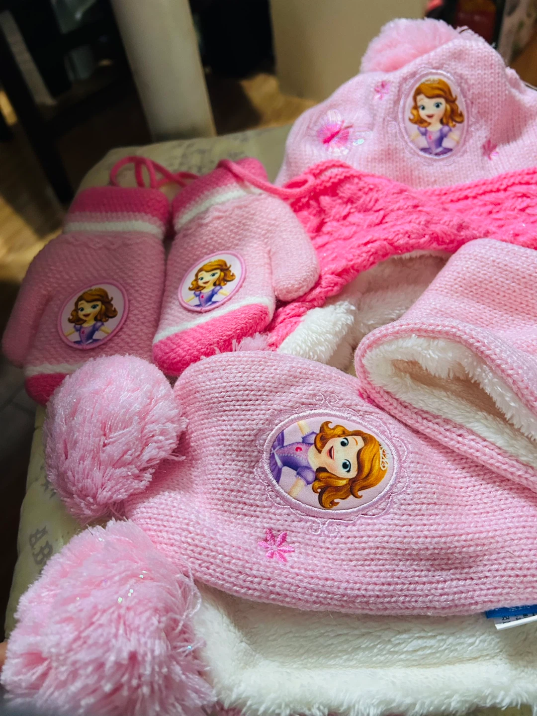 New Disney Sofia the First Pink Winter Set - photo 4