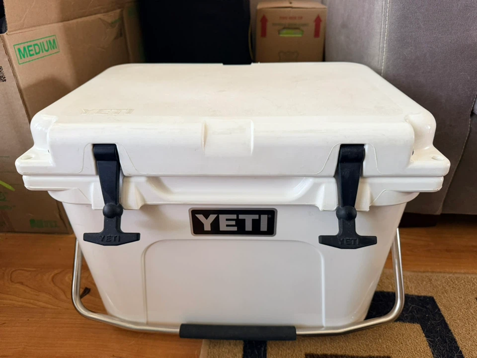 Yeti Roadie 20 Cooler - photo 2