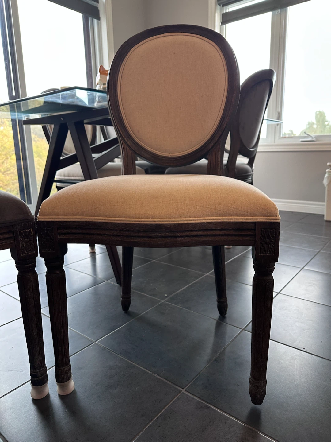 Glass dining table and Set of 6 Upholstered Dining Chairs - photo 4
