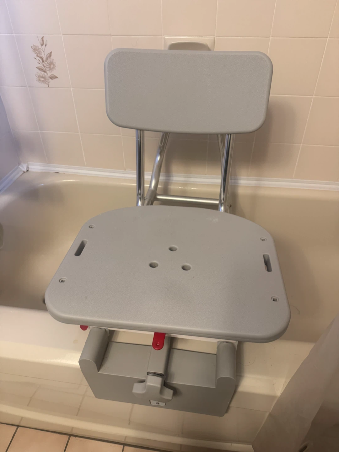 Adjustable Bathtub Transfer Bench - photo 3