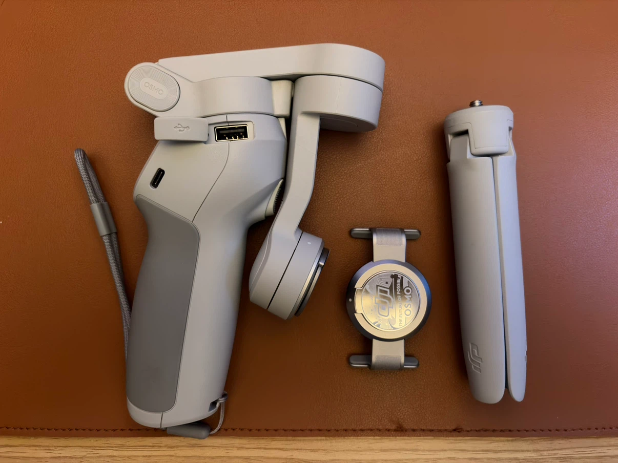 DJI OM 4 Smartphone Gimbal