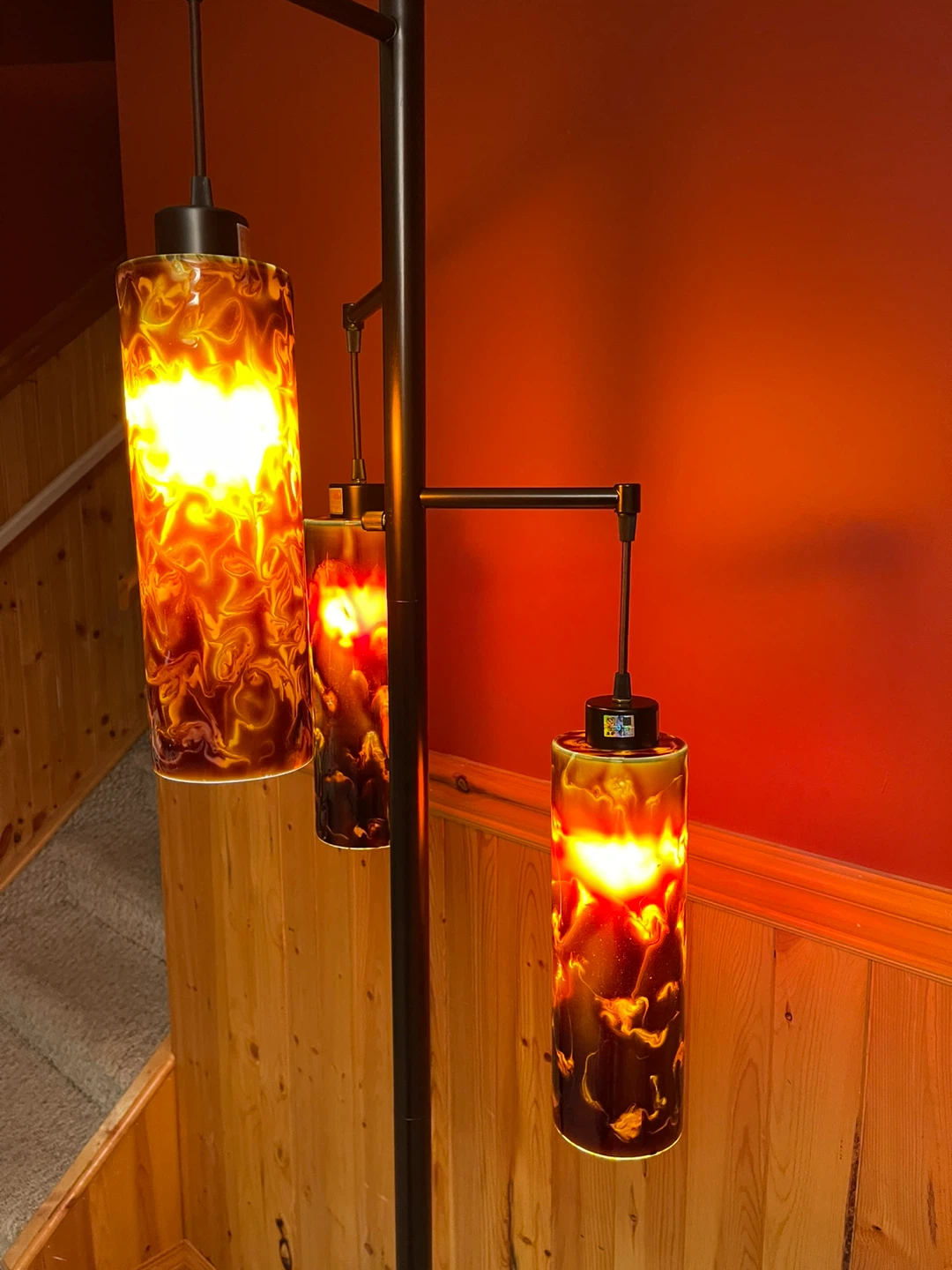 A beautiful 3-shade stained glass floor lamp - photo 3