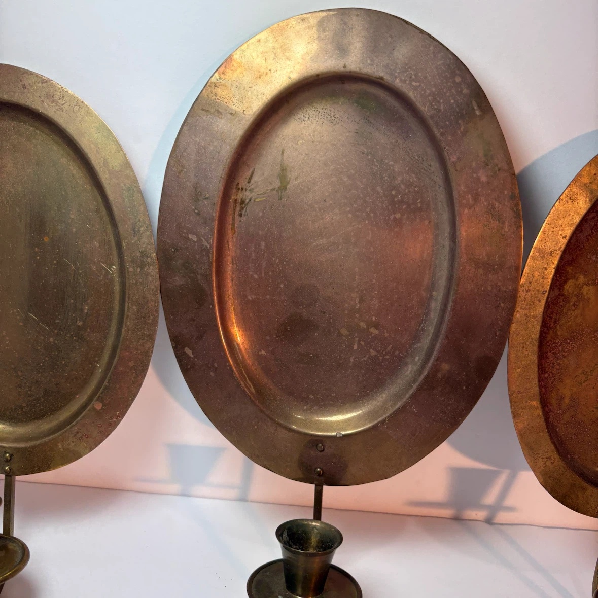 Vintage Set of 3 Brass Wall Candle Sconces Oval Rustic Patina - photo 3
