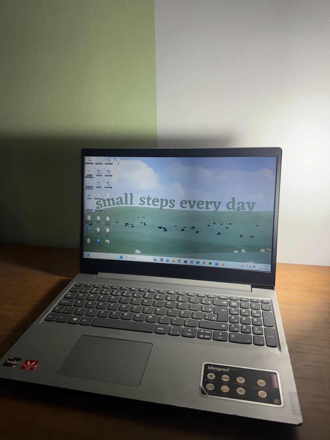 Laptop Lenovo IdeaPad S145 - Ryzen 5 / 12GB RAM / 1T
