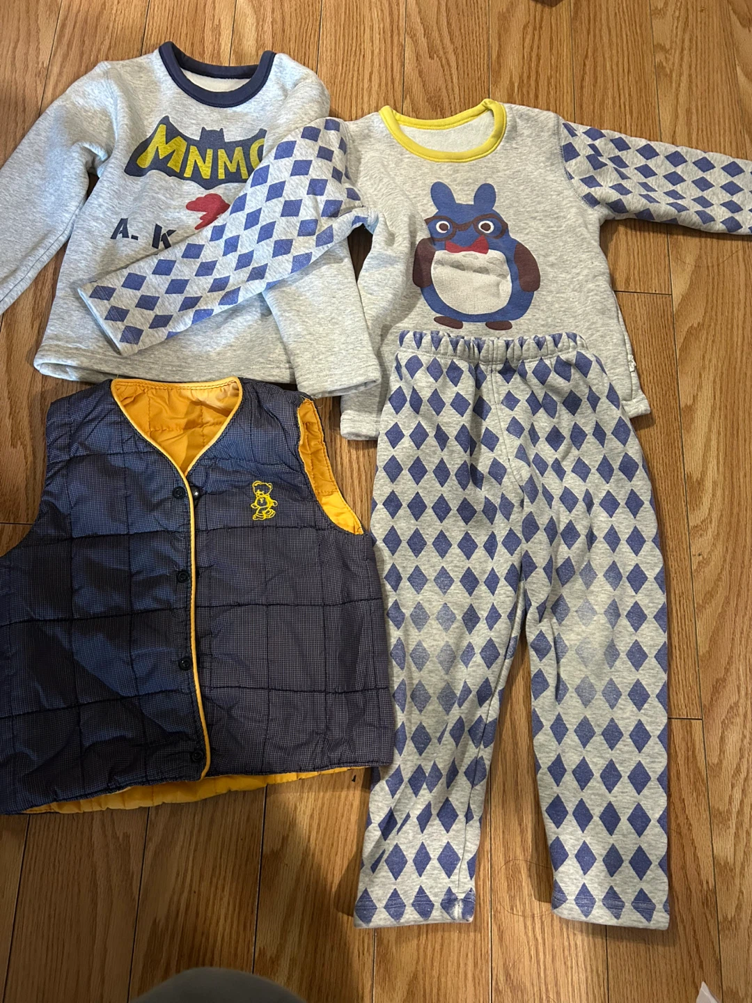 Boys assorted clothing bundle size 3T-4T