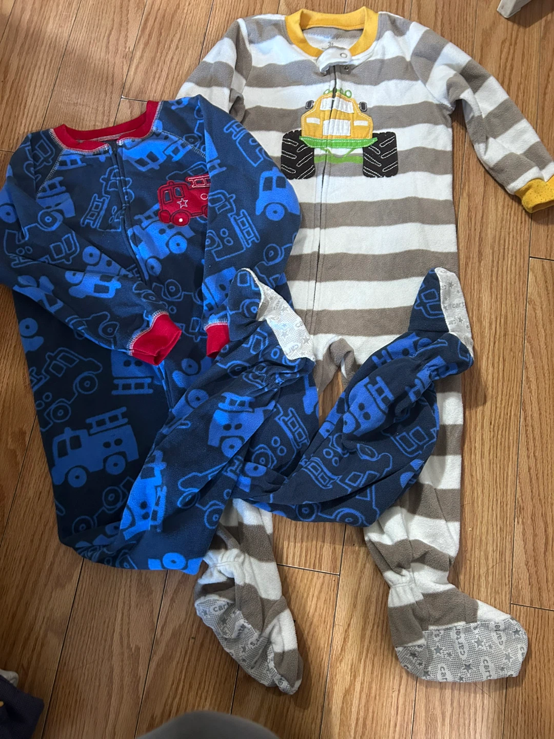 Boys assorted clothing bundle size 3T-4T - photo 2
