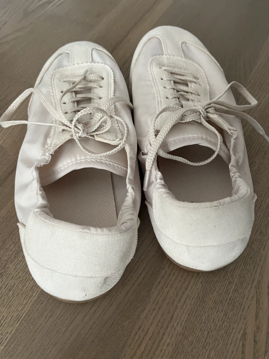 H&M Women's Off-White Sneakers Size 8 - photo 2