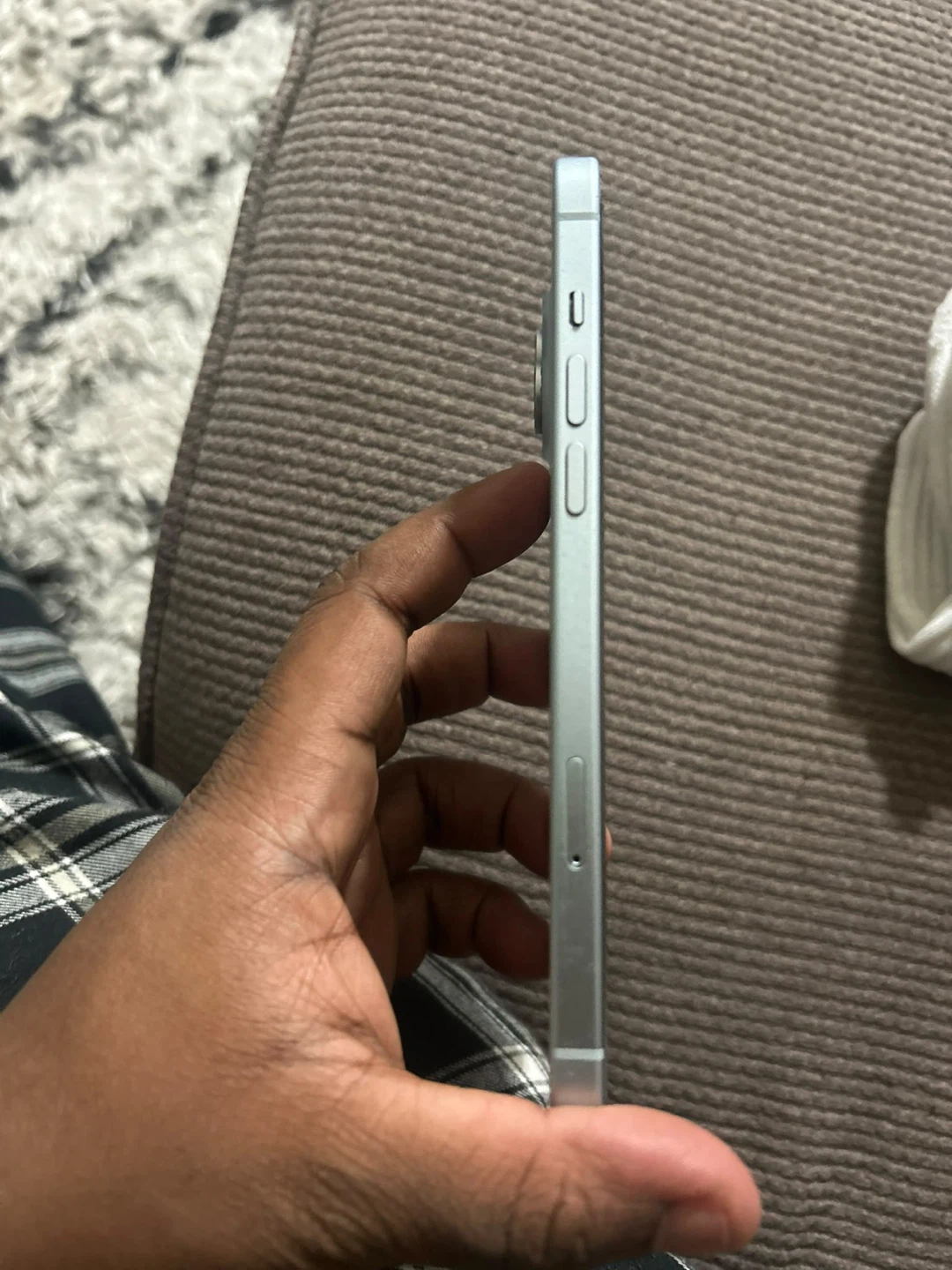Iphone 15 plus - photo 3